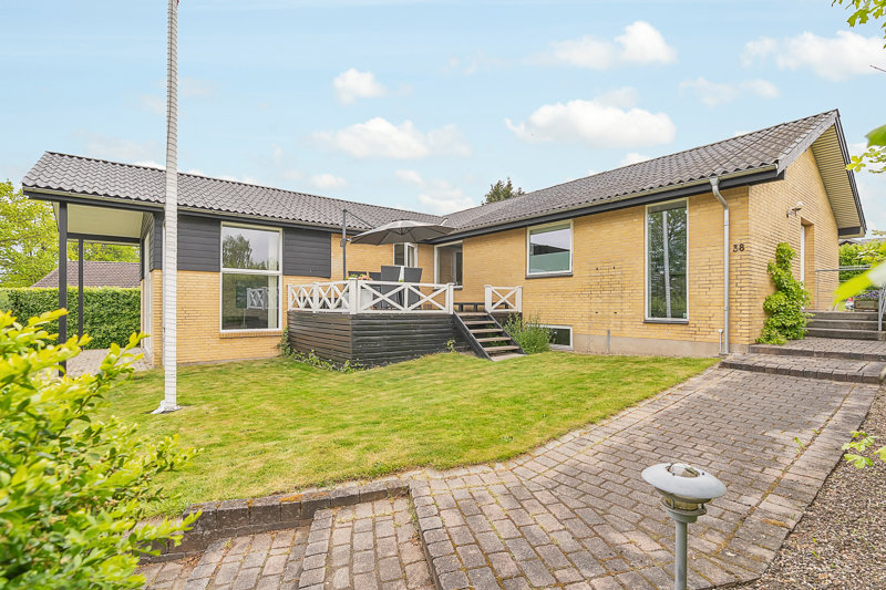 Property image number 3