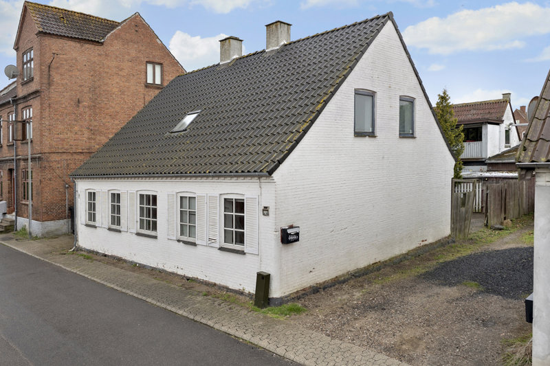 Property image number 1
