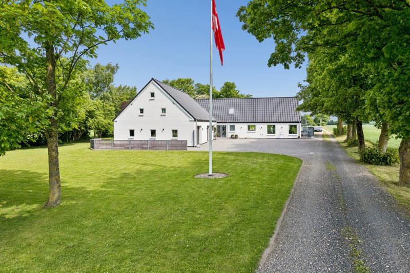 Property image number 1