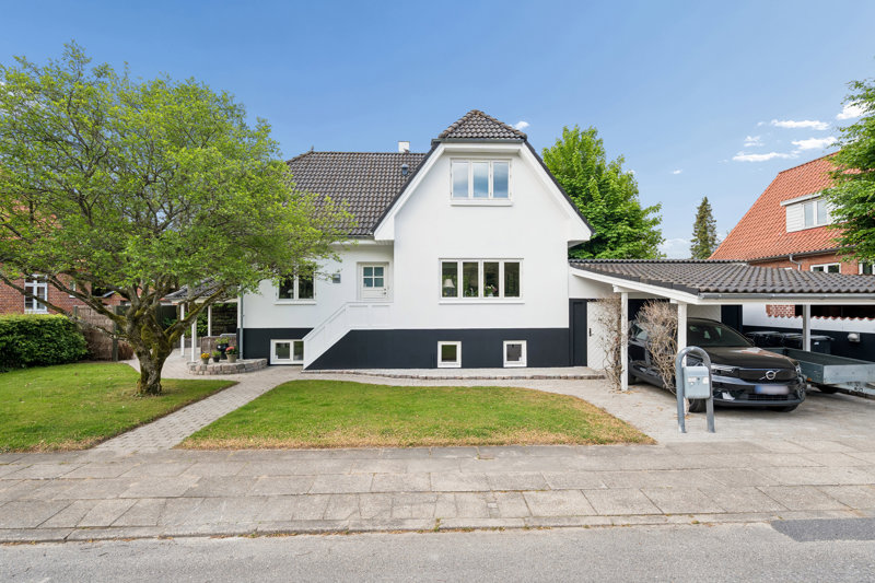 Property image number 1
