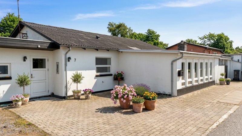 Property image number 1