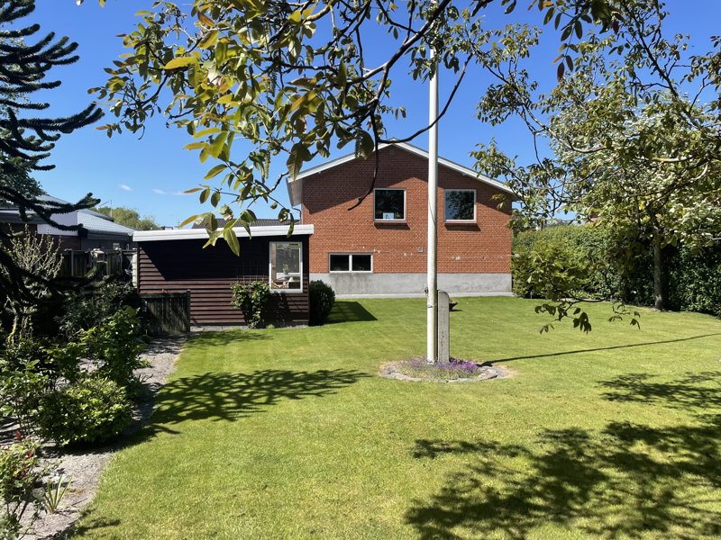 Property image number 2