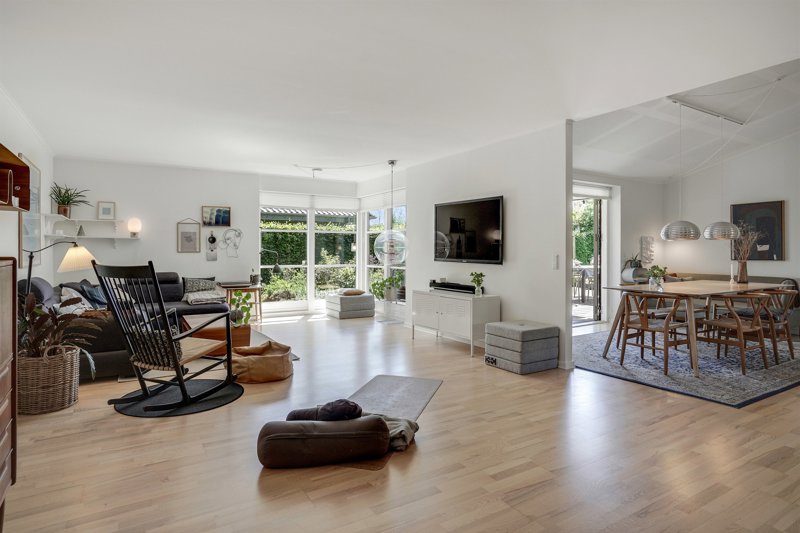 Property image number 8