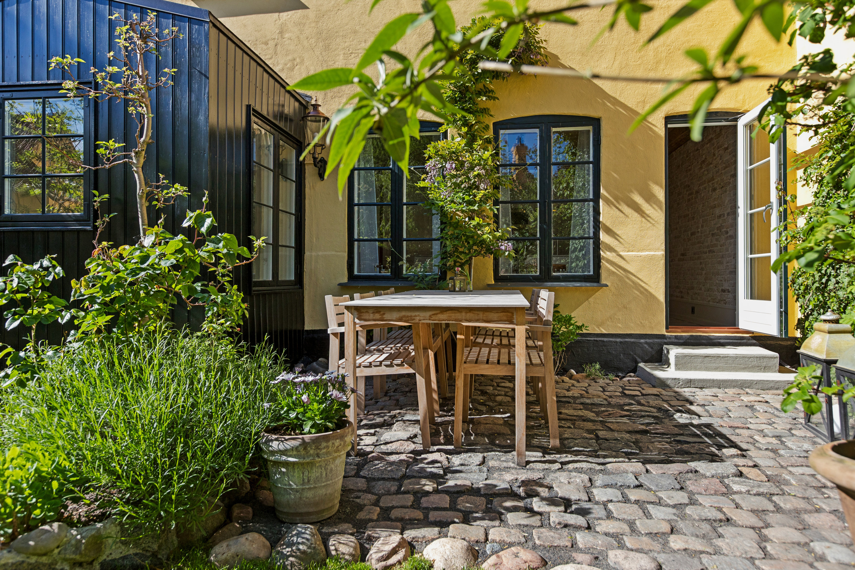 Rækkehus på Skipperstræde 12 2791 Dragør.