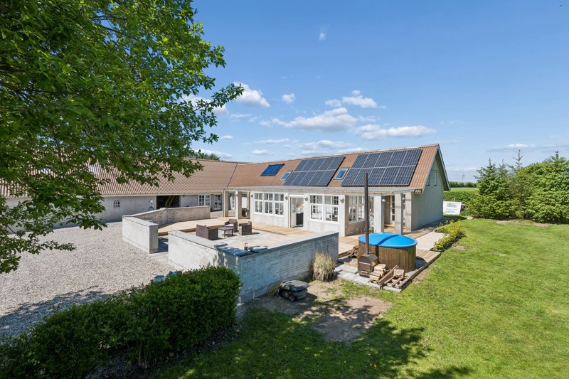 Property image number 1