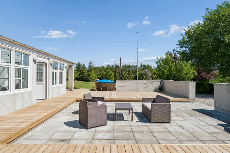 Property image number 2