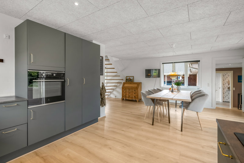 Property image number 6