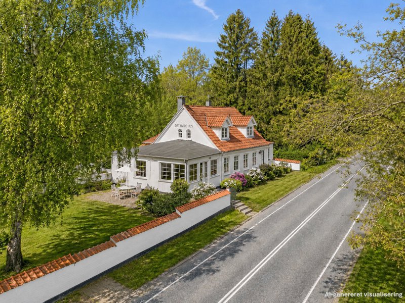 Property image number 3