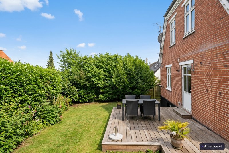 Property image number 2