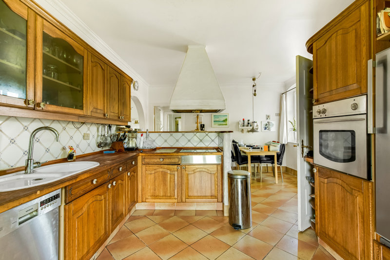 Property image number 8