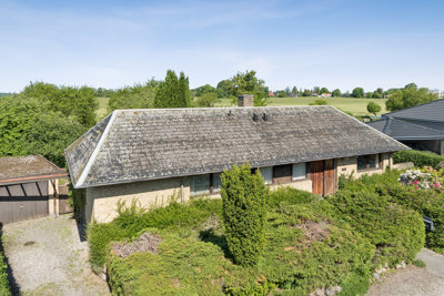 Spændende villa med unik beliggenhed i Virum