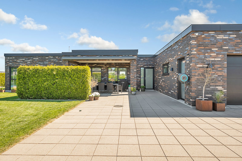 Property image number 2