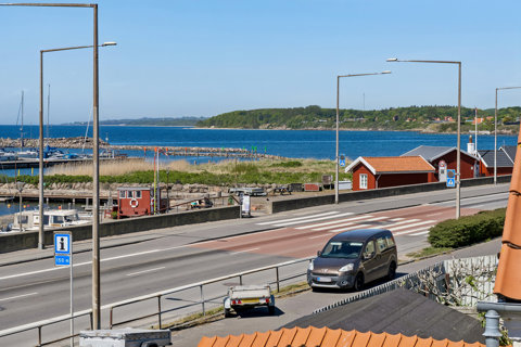 Central ejendom i god stand i Rønne