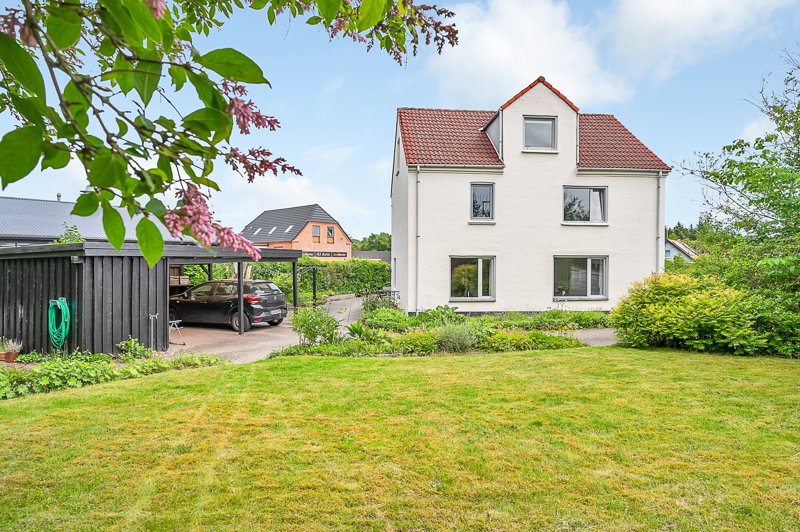 Property image number 3