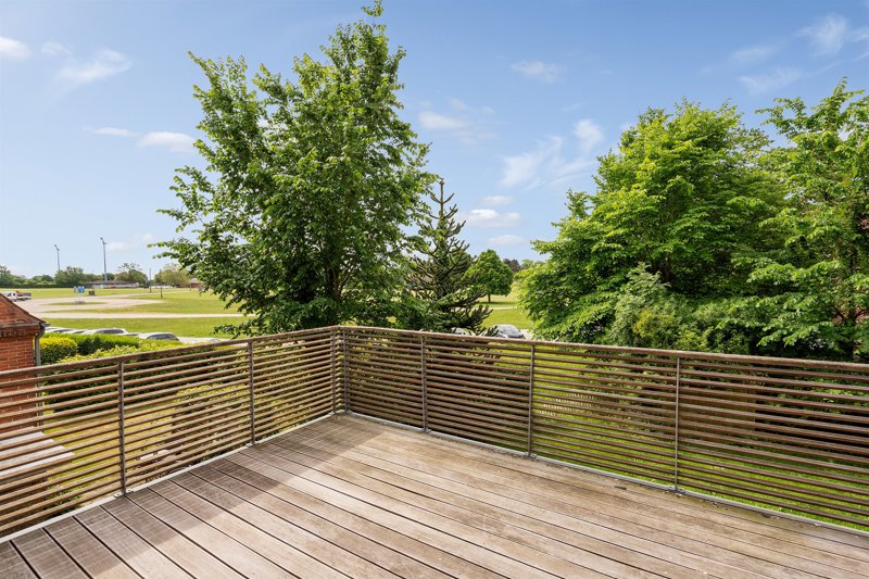 Property image number 8
