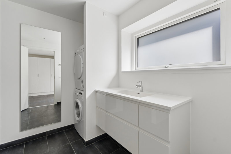 Property image number 8