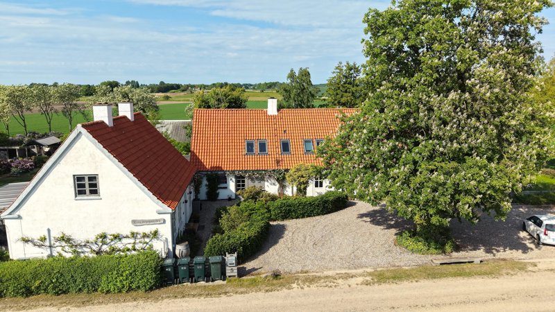 Property image number 1