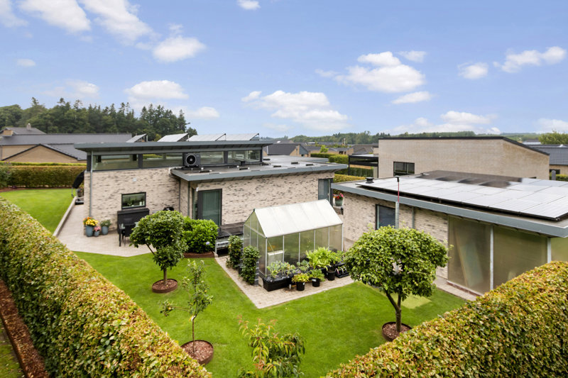 Property image number 2