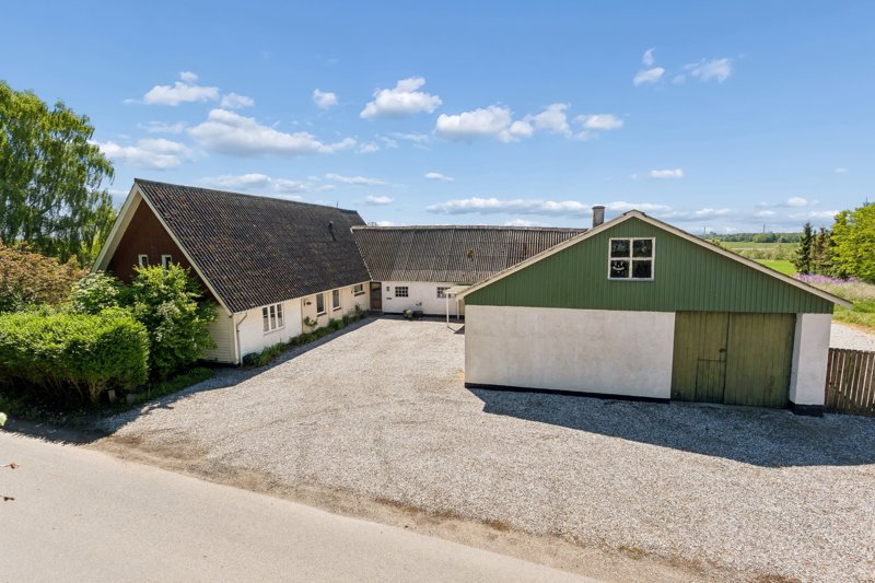 Property image number 1