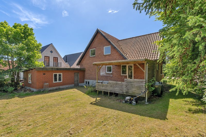 Property image number 2