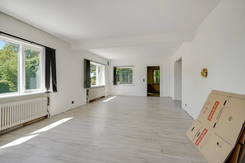 Property image number 8