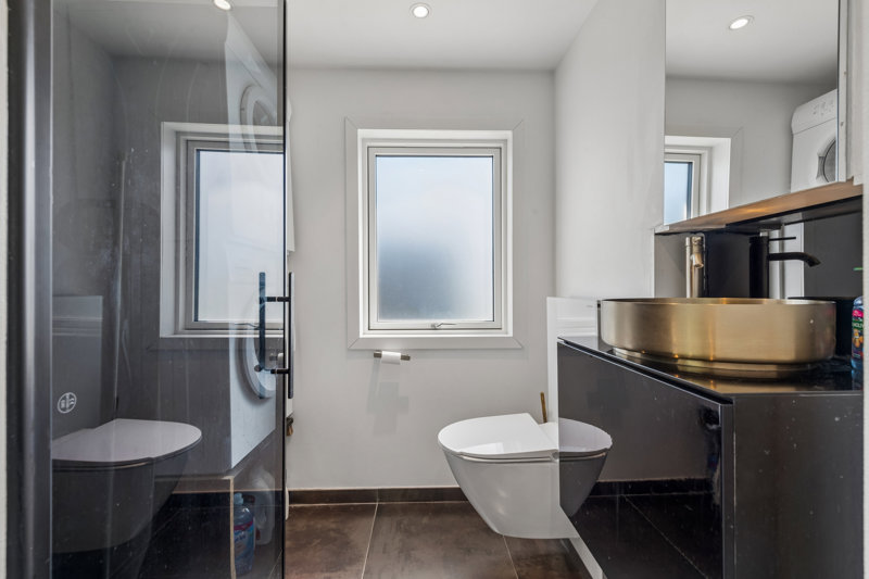 Property image number 11