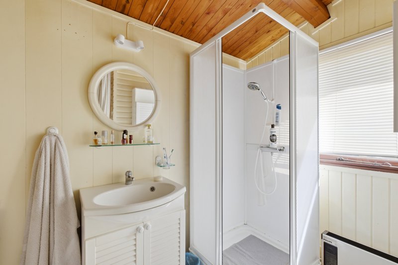 Property image number 8