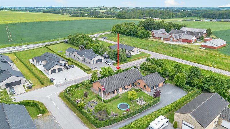 Property image number 3