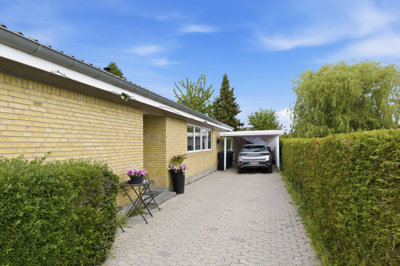 Familievenlig villa på lukket vej i hjertet af Greve