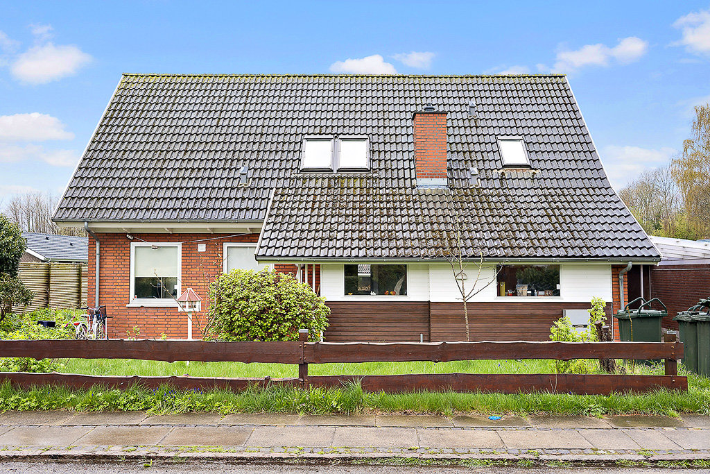 Villa på Fortvænget 1 2650 Hvidovre.