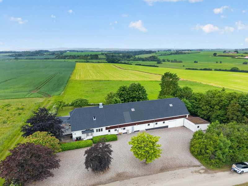 Property image number 2