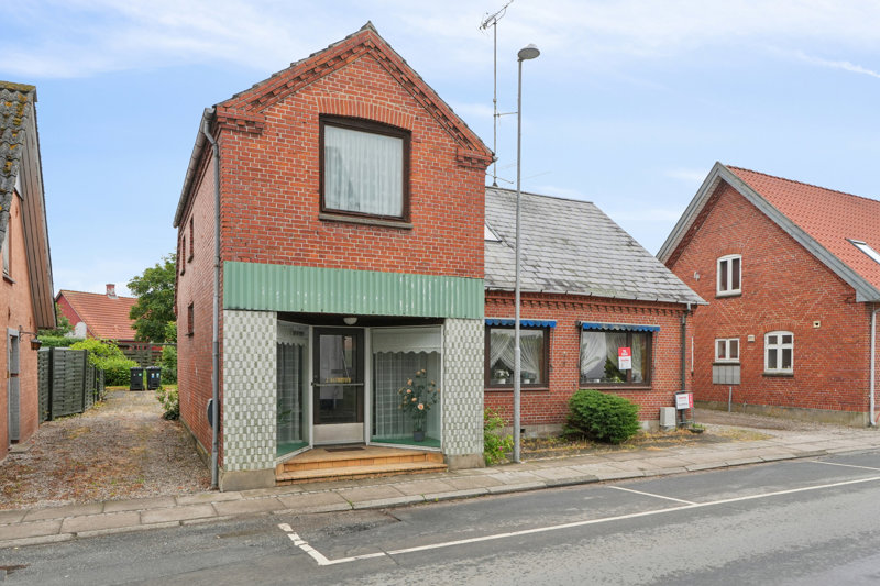 Property image number 2