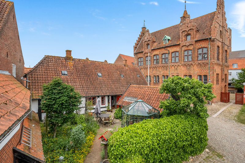 Property image number 2