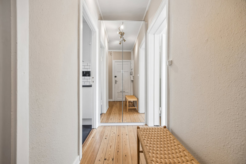 toggle-gallery-image