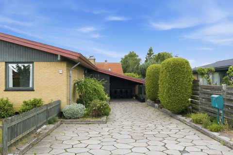 Familievenlig villa på strandsiden i Solrød