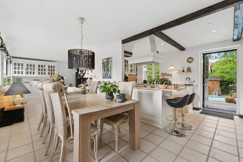 Property image number 3
