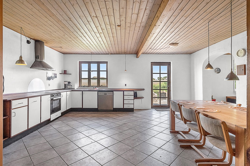 Property image number 2