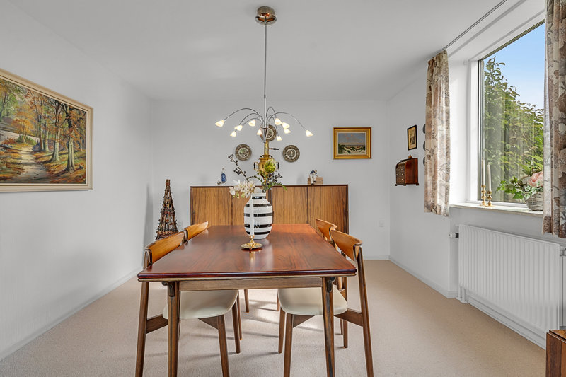 Property image number 8