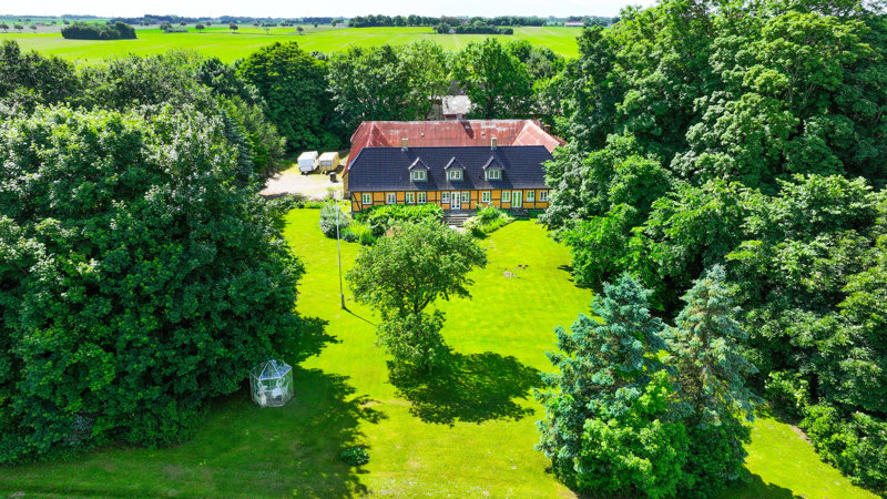 Property image number 2