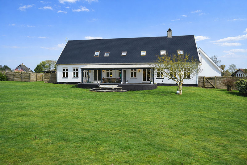 Property image number 2