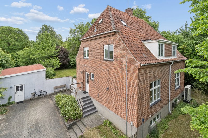 Property image number 1
