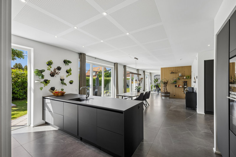 Property image number 8