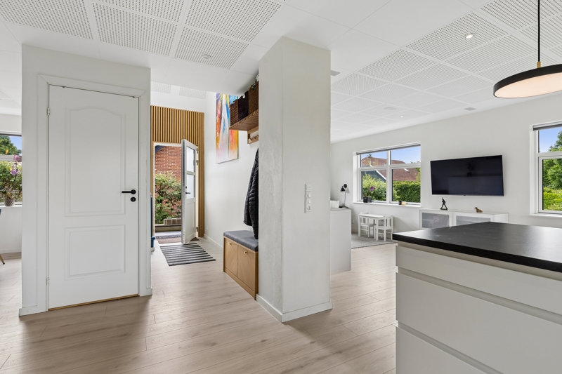 Property image number 2