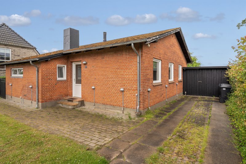Property image number 2