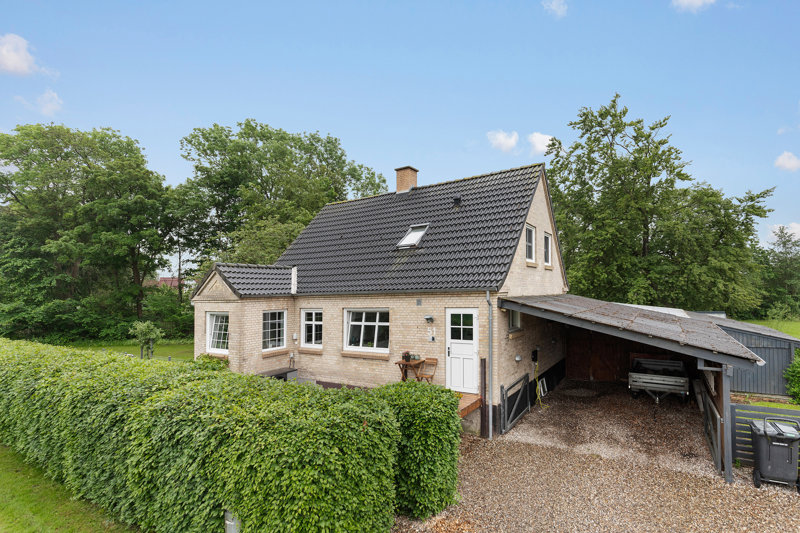 Property image number 1