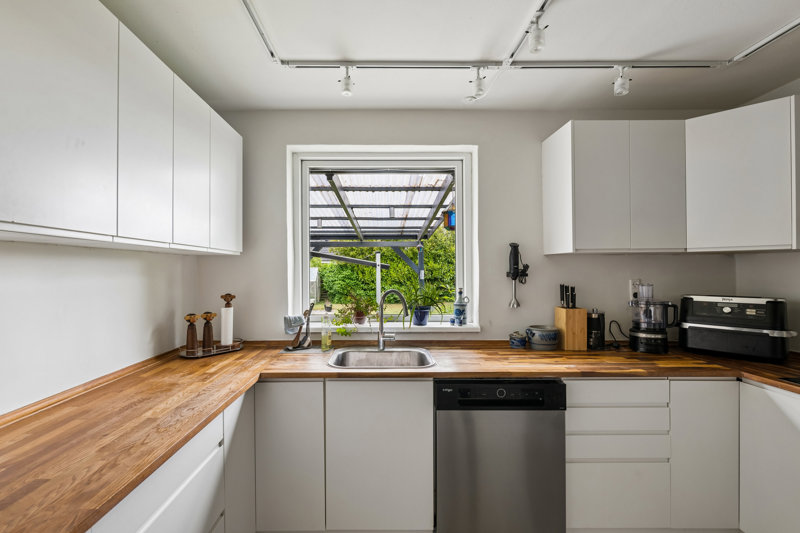 toggle-gallery-image