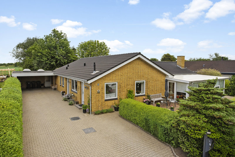 Property image number 1
