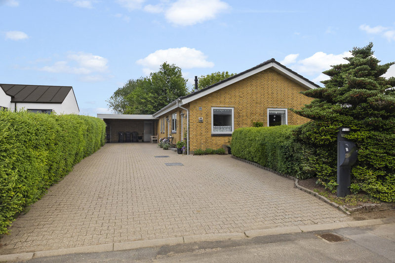 Property image number 2