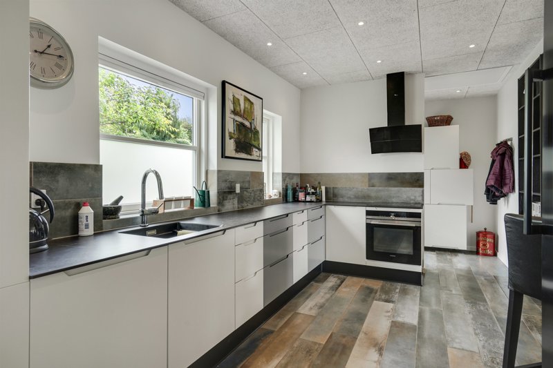 Property image number 8