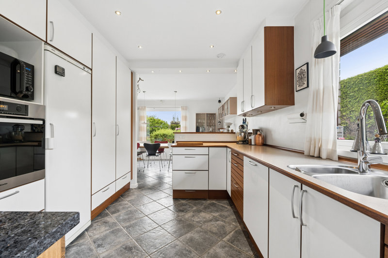 Property image number 2